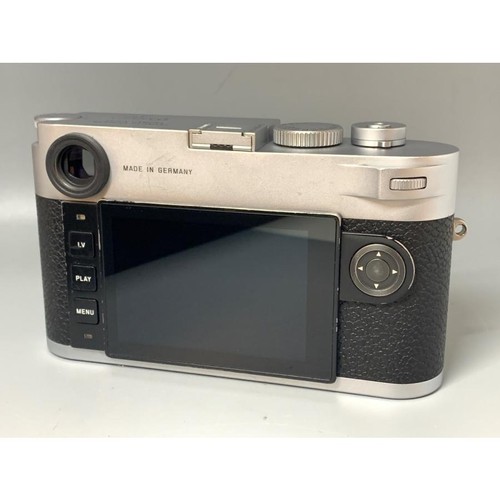 Leica m10 silver chrome body - leica,