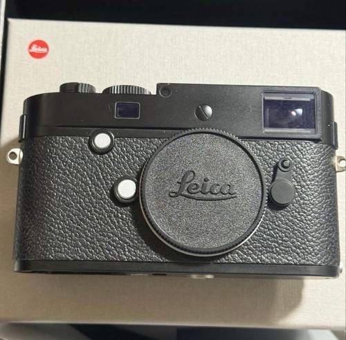Leica black - 240),