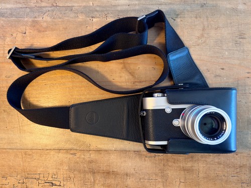 Leica holster black - holster,