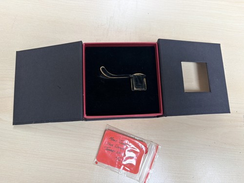 Original brass thumbs - brass,